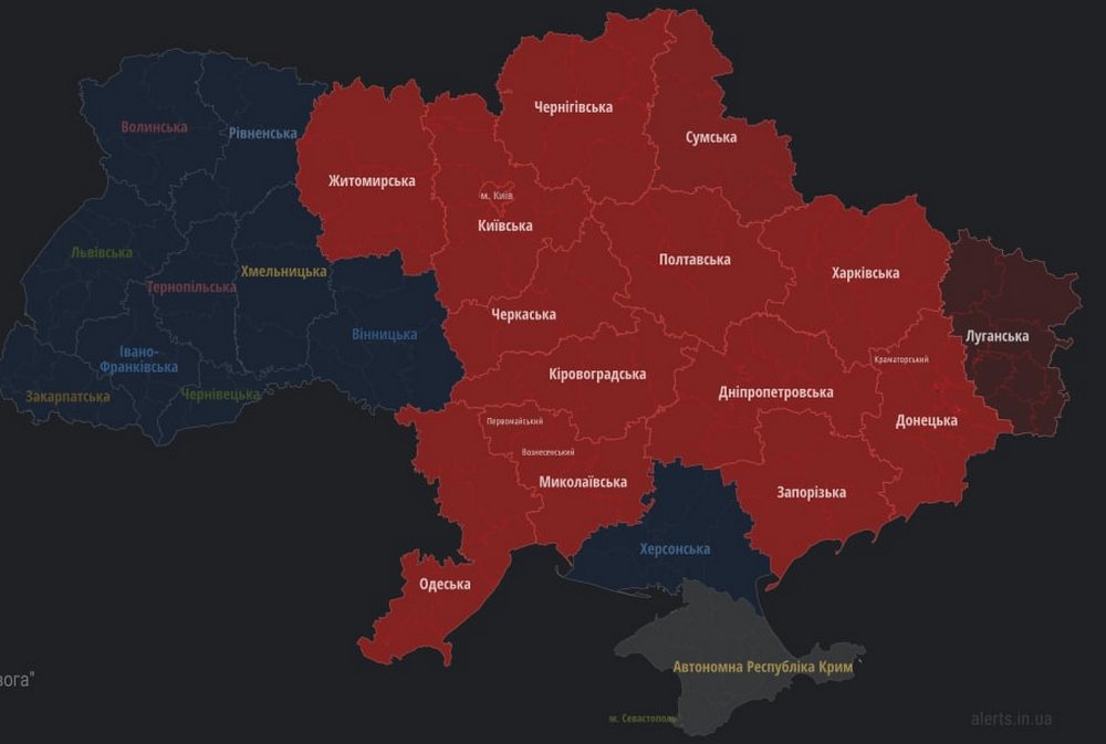 Карта воздушной тревоги на территории Украины вечером 25 июля. 