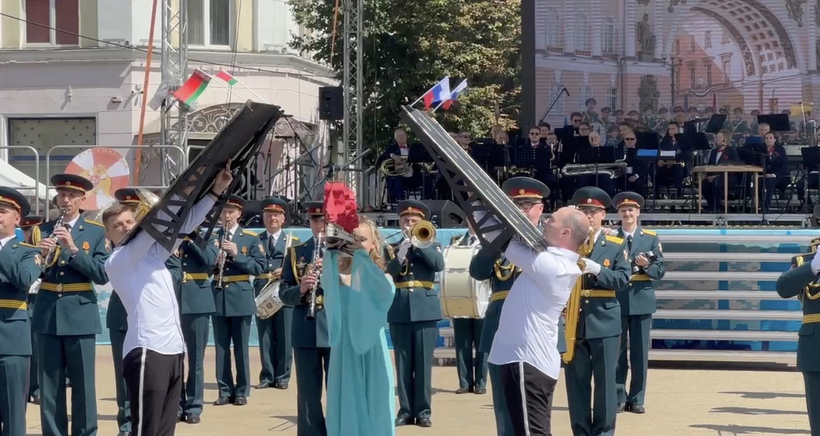 Выступление творческих коллективов Международного Парада оркестров «Брестская крепость». Фото: телеграм-канал «Любимый Брест».