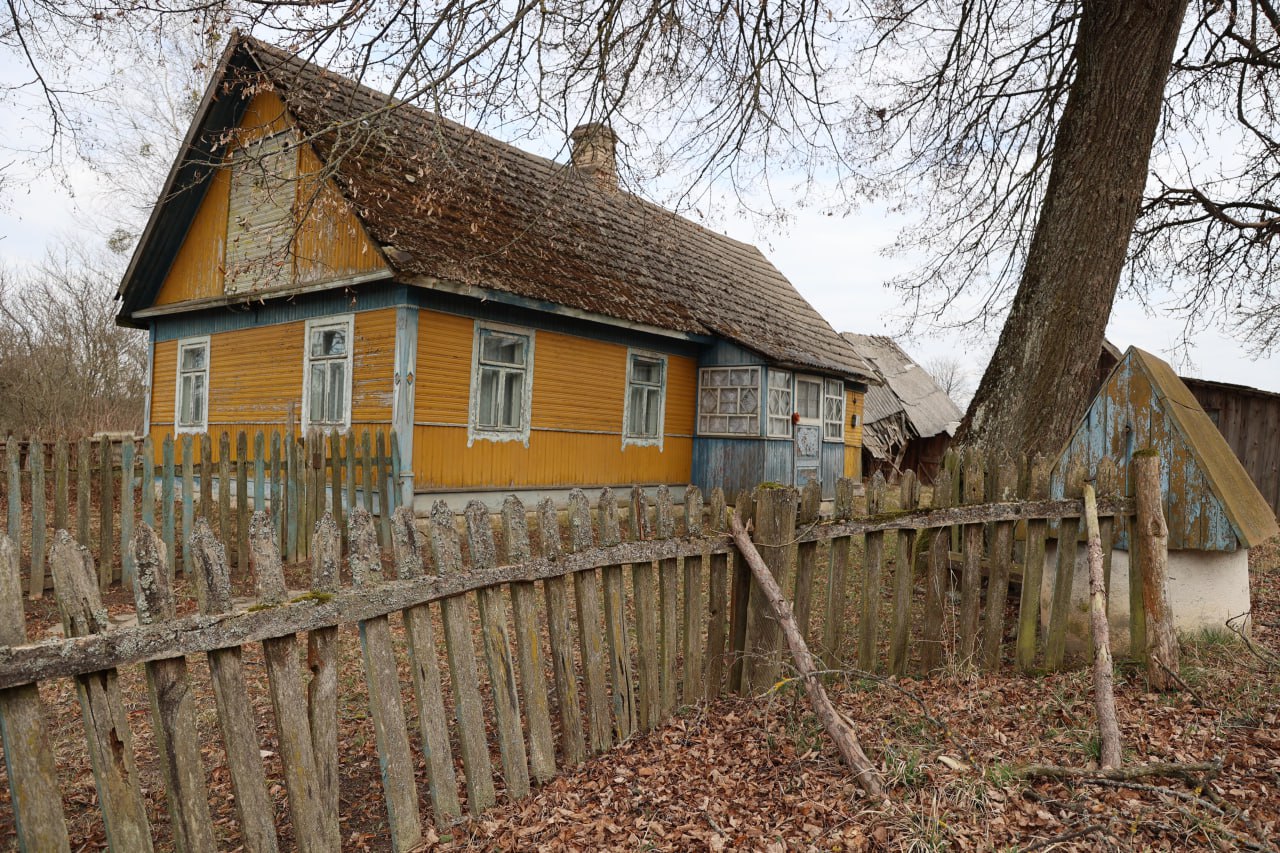 Вёска Баяры (Пружанскі раён). Некалі вялікая вёска, дзе цяпер засталося толькі 7 чалавек. 