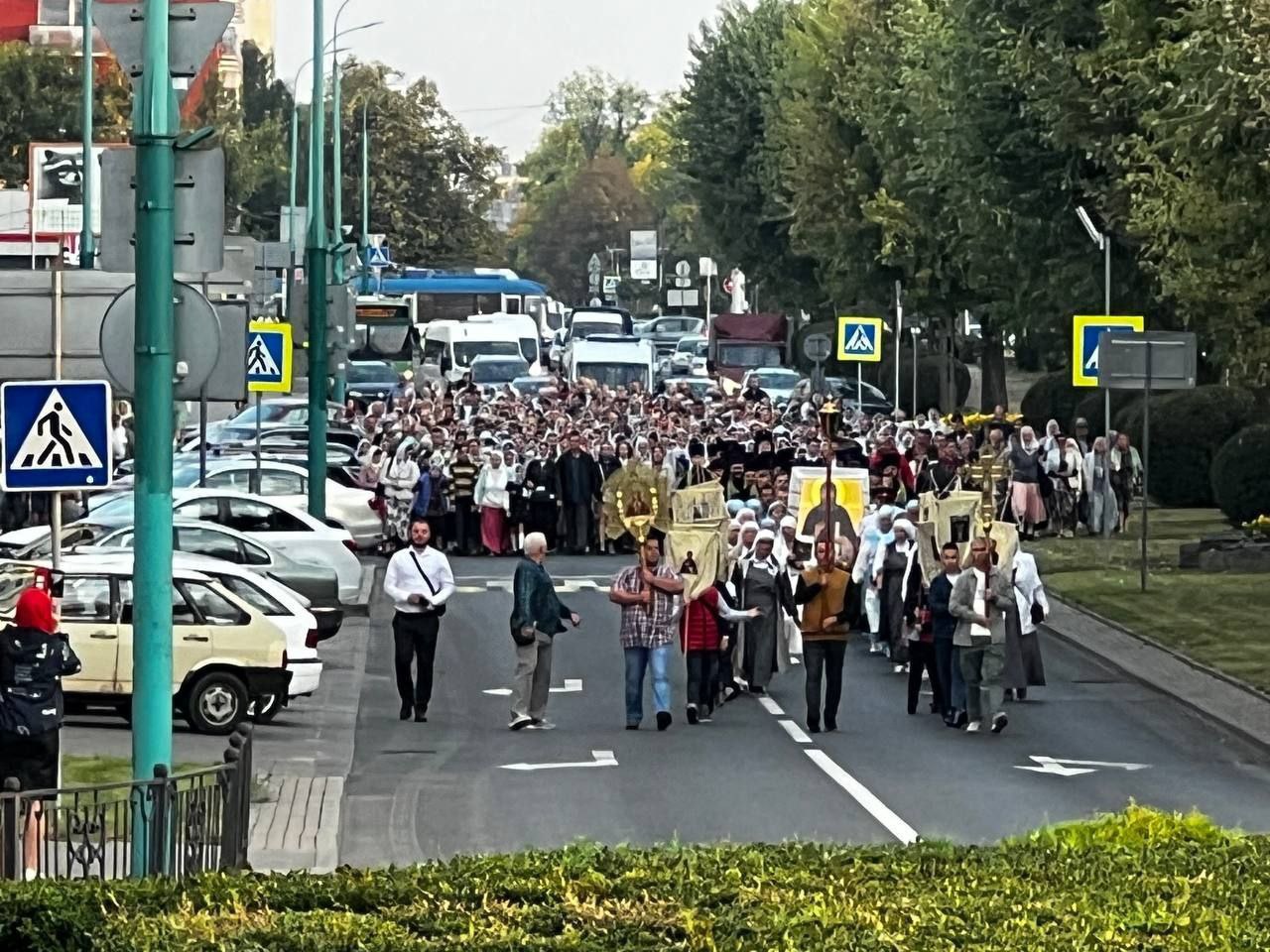 Крестный ход в честь 345-летия со дня обретения мощей преподобномученика Афанасия Брестского в Бресте 18 сентября 2024 года. Фото: Телеграм.