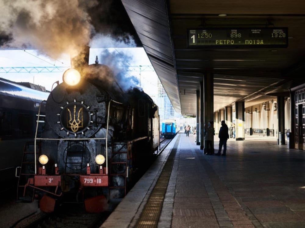 Ретро-поезд в Киеве. Фото: «Укрзалізниця».