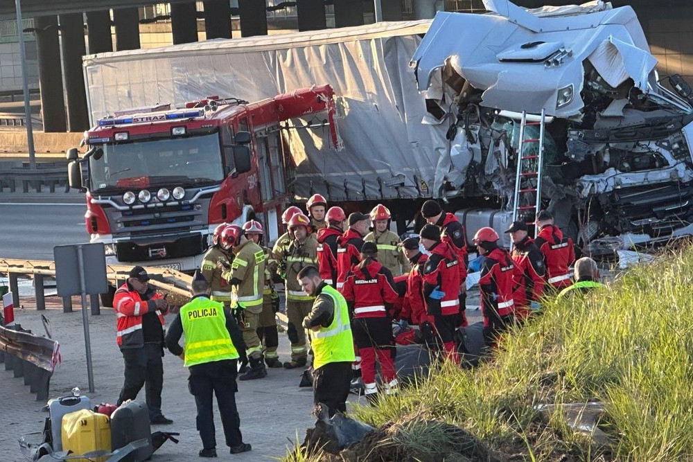 ДТП с участием автобуса под Варшавой, 29 апреля 2025 года. Фото: Miejski Reporter