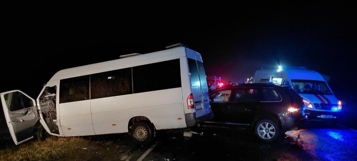 ДТП с маршуткой унесло жизни шести человек