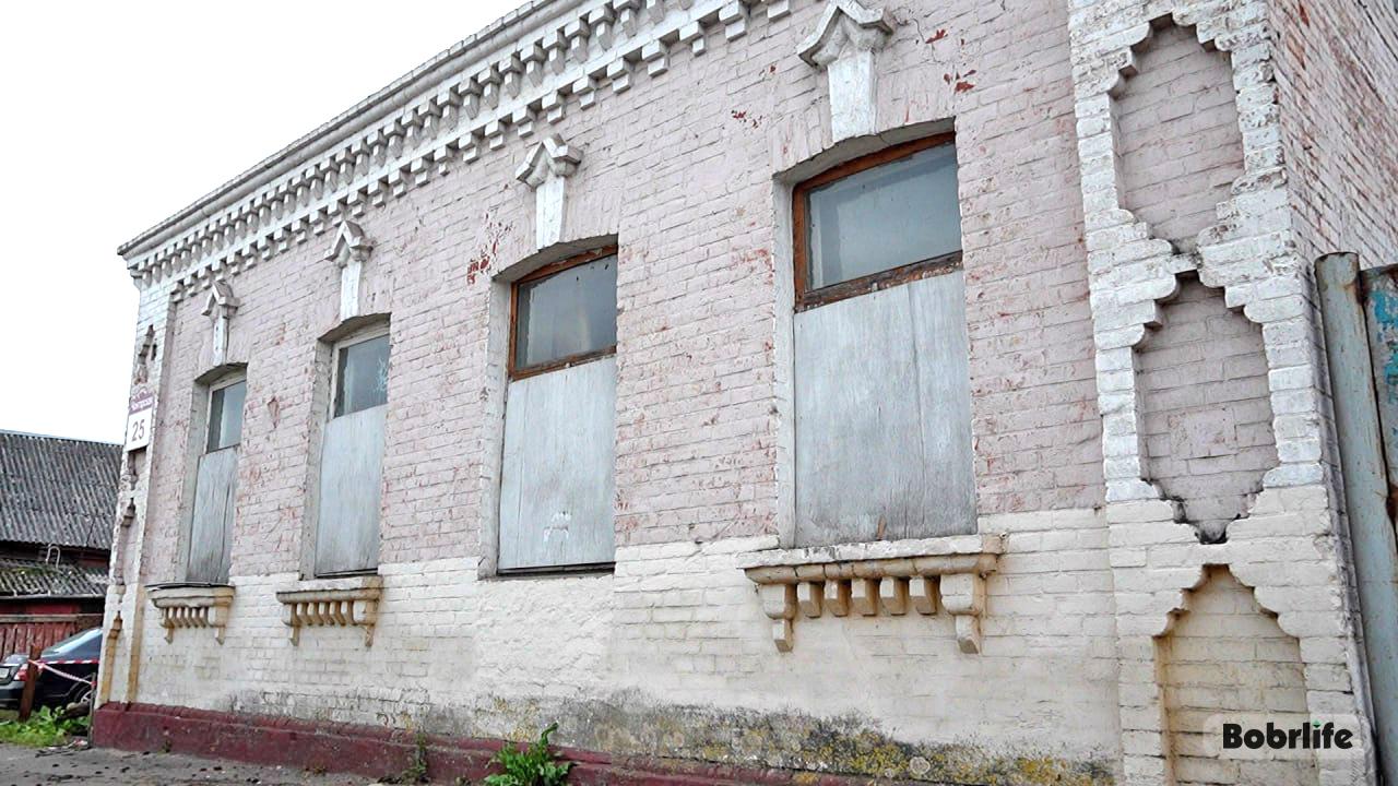 Фасад дома на Чонгарской, 25 в Бобруйске2